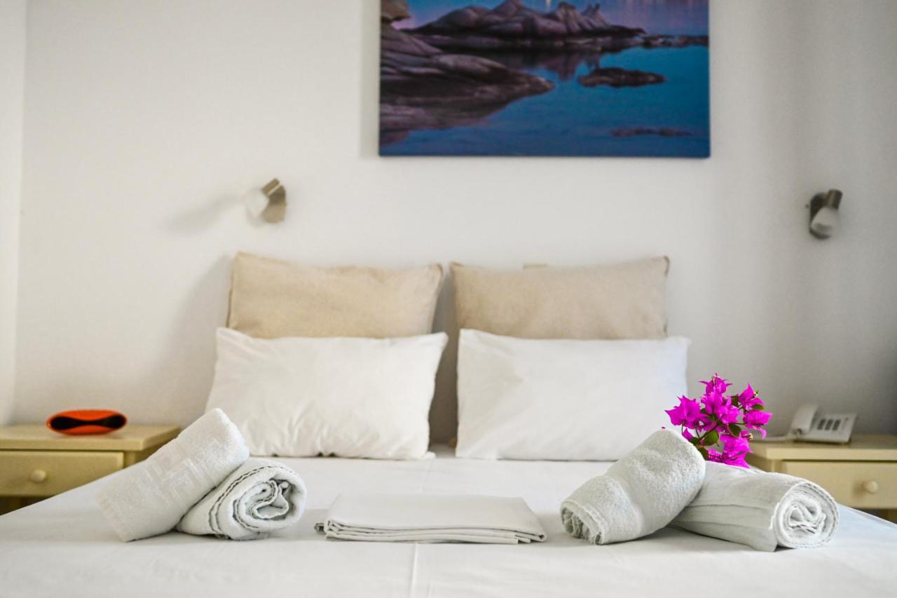 Beachfront Bocamviglies Rooms - Naoussa Bespoke View Exterior foto