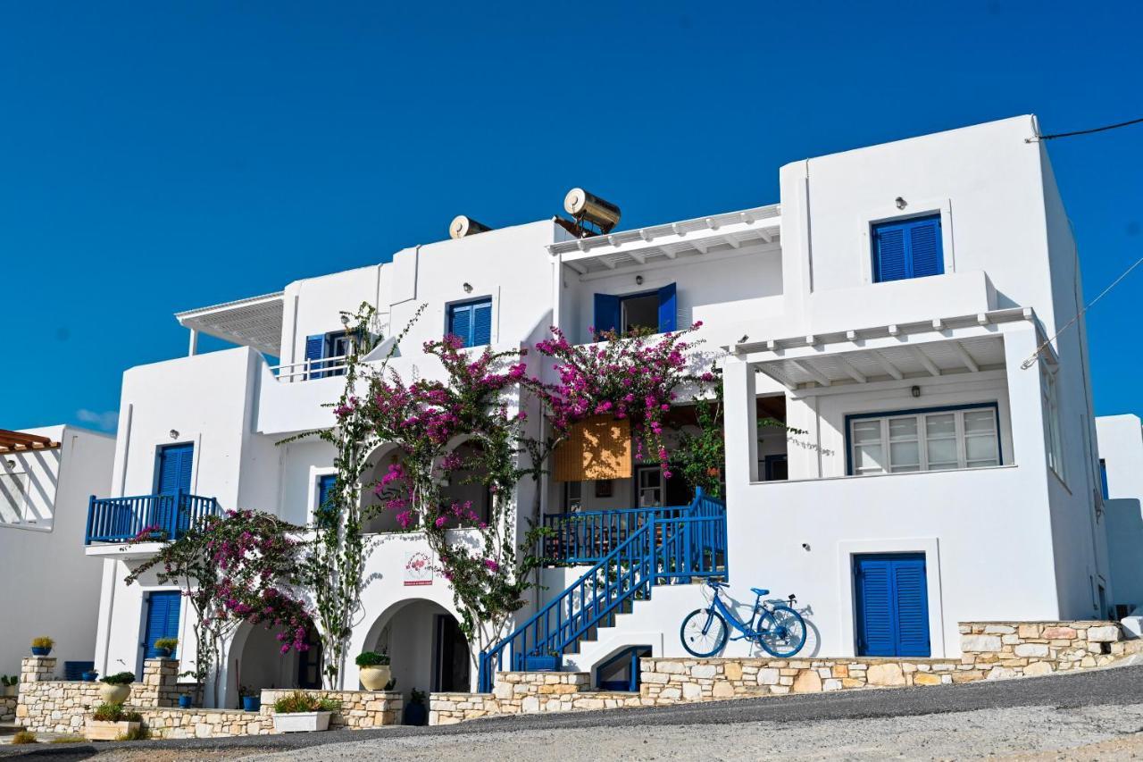 Beachfront Bocamviglies Rooms - Naoussa Bespoke View Exterior foto