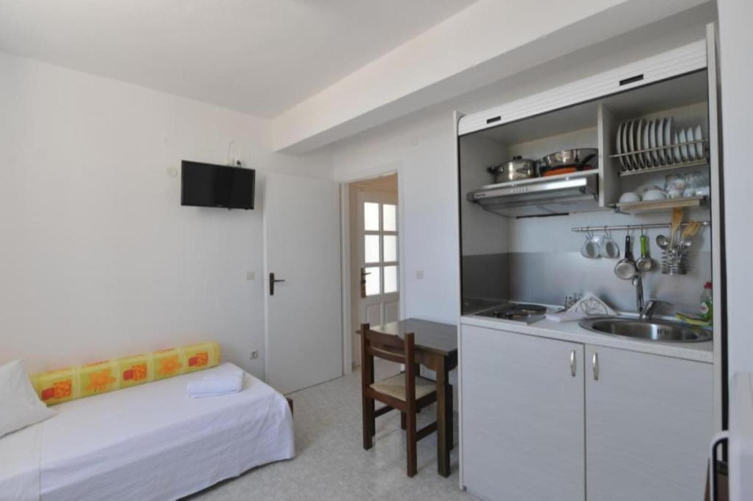 Beachfront Bocamviglies Rooms - Naoussa Bespoke View Zimmer foto
